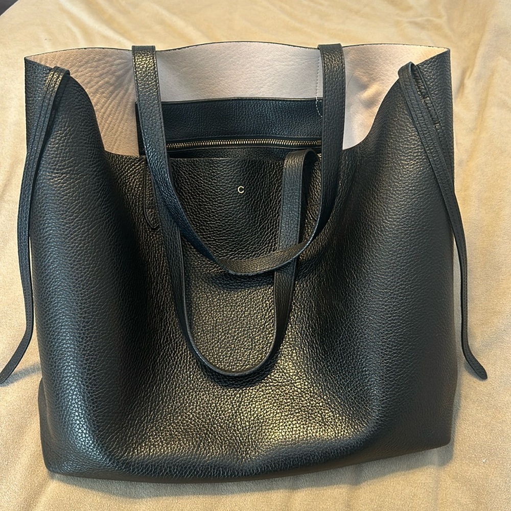 Cuyana black leather tote with tie option